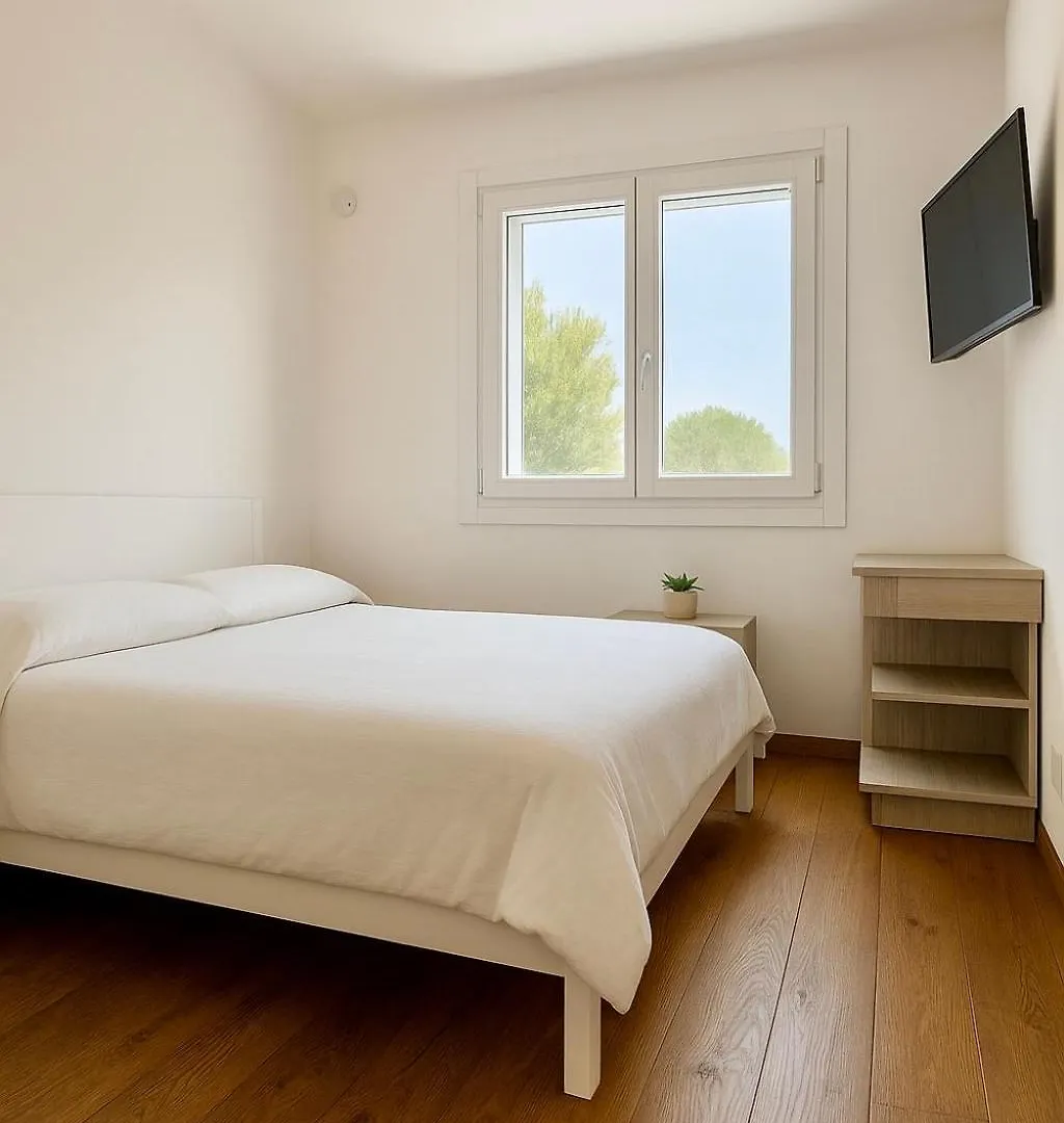 Seaside Elegance 50M From The Beach أولبيا 0*,